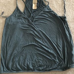 American Eagle top XL NWT